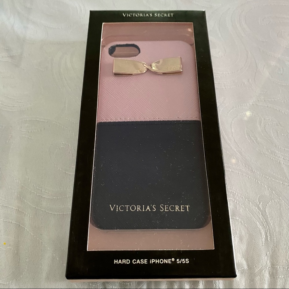 Victoria’s Secret Pink & Black Faux Leather Gold Metal Bow iPhone 5/5S/SE
